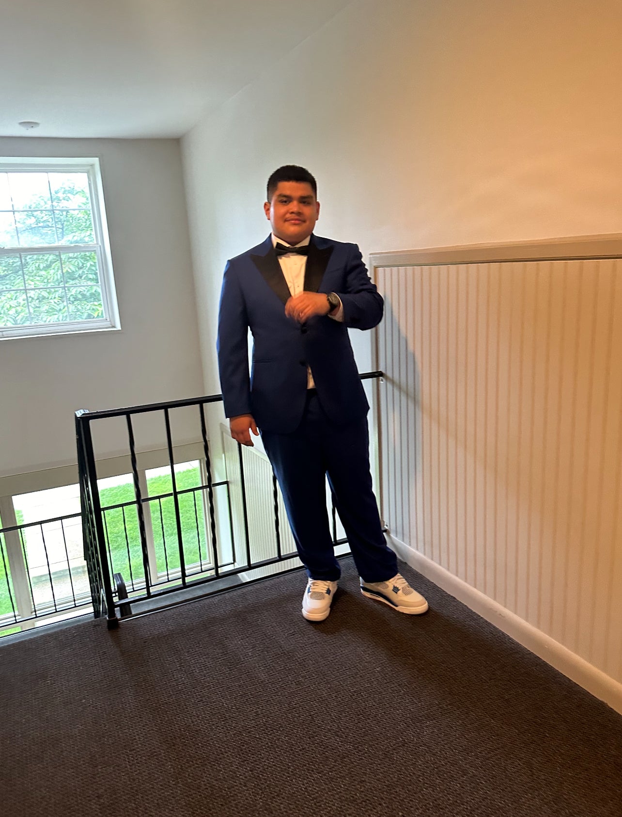 Prom 2025. Full outfit+ pics/videos (2hr minimum)